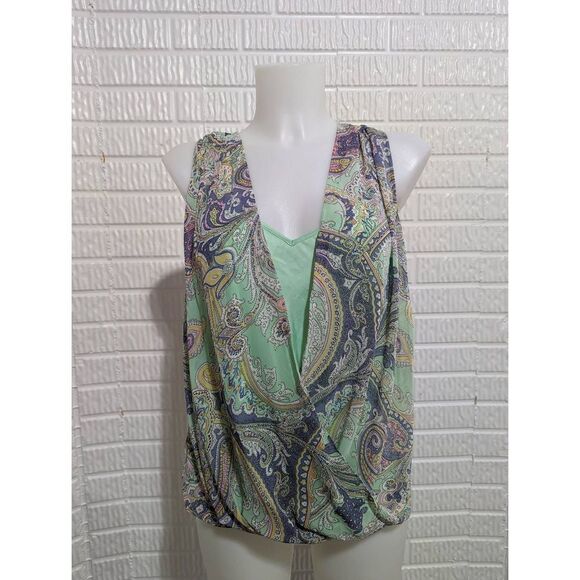 Cremieux Women's 2 Piece Green Cami And Paisley Drape Sheer Top Blouse Sz XS NWT - Picture 1 of 5